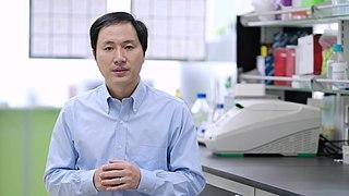 He Jiankui in a lab